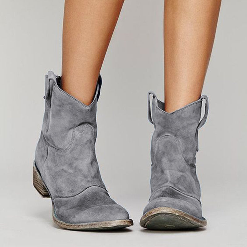 Yoshi – Timeless Ankle Boots